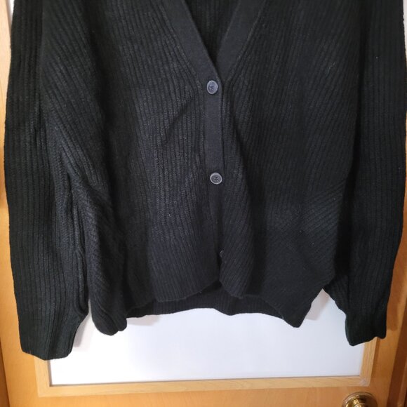 Amazon Essentials Women's Soft Touch Ribbed Blouson Cardigan Size Large - Picture 3 of 5